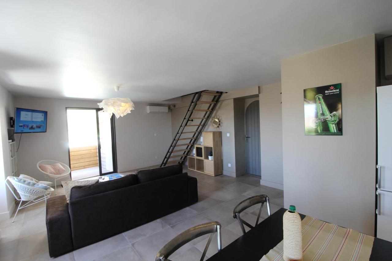 Villa The Panoramic House Lagnes Exterior foto